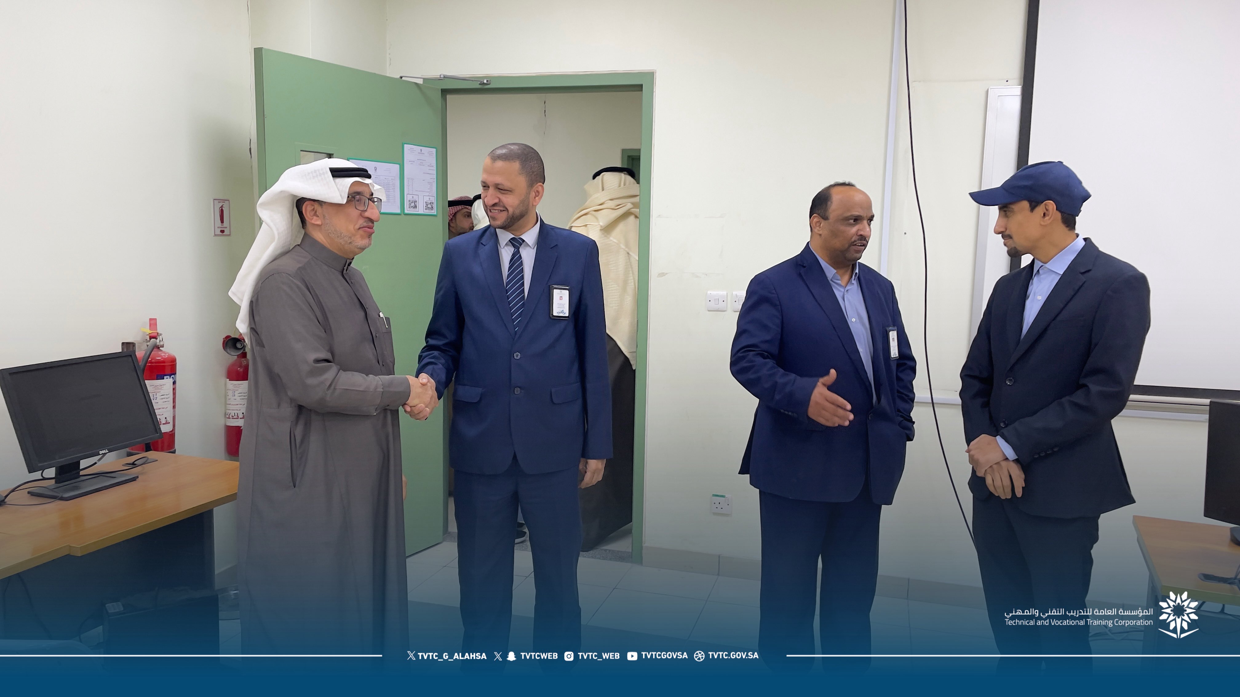 بدء الإختبارات النهائية العملية