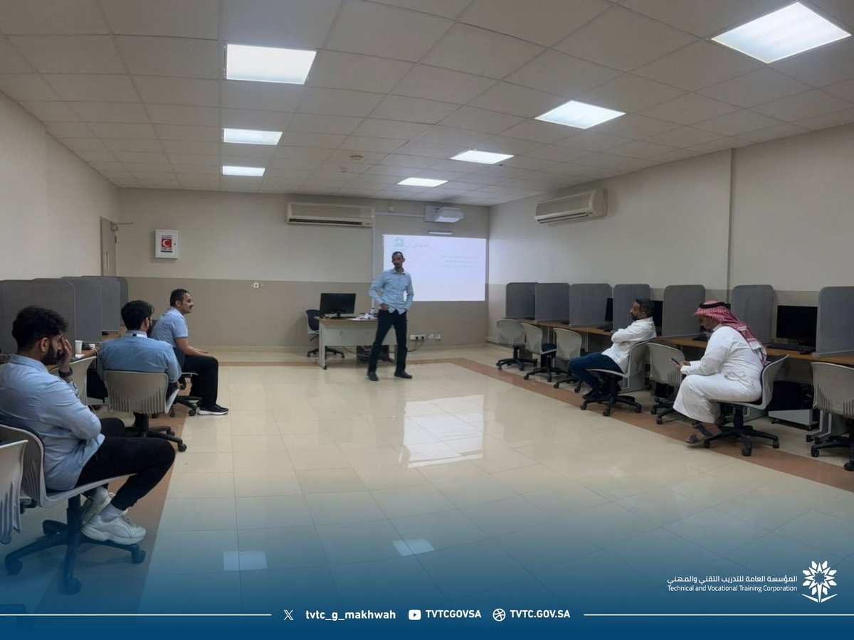 انطلاق برنامج نقل المعرفة لأعضاء هيئة التدريب