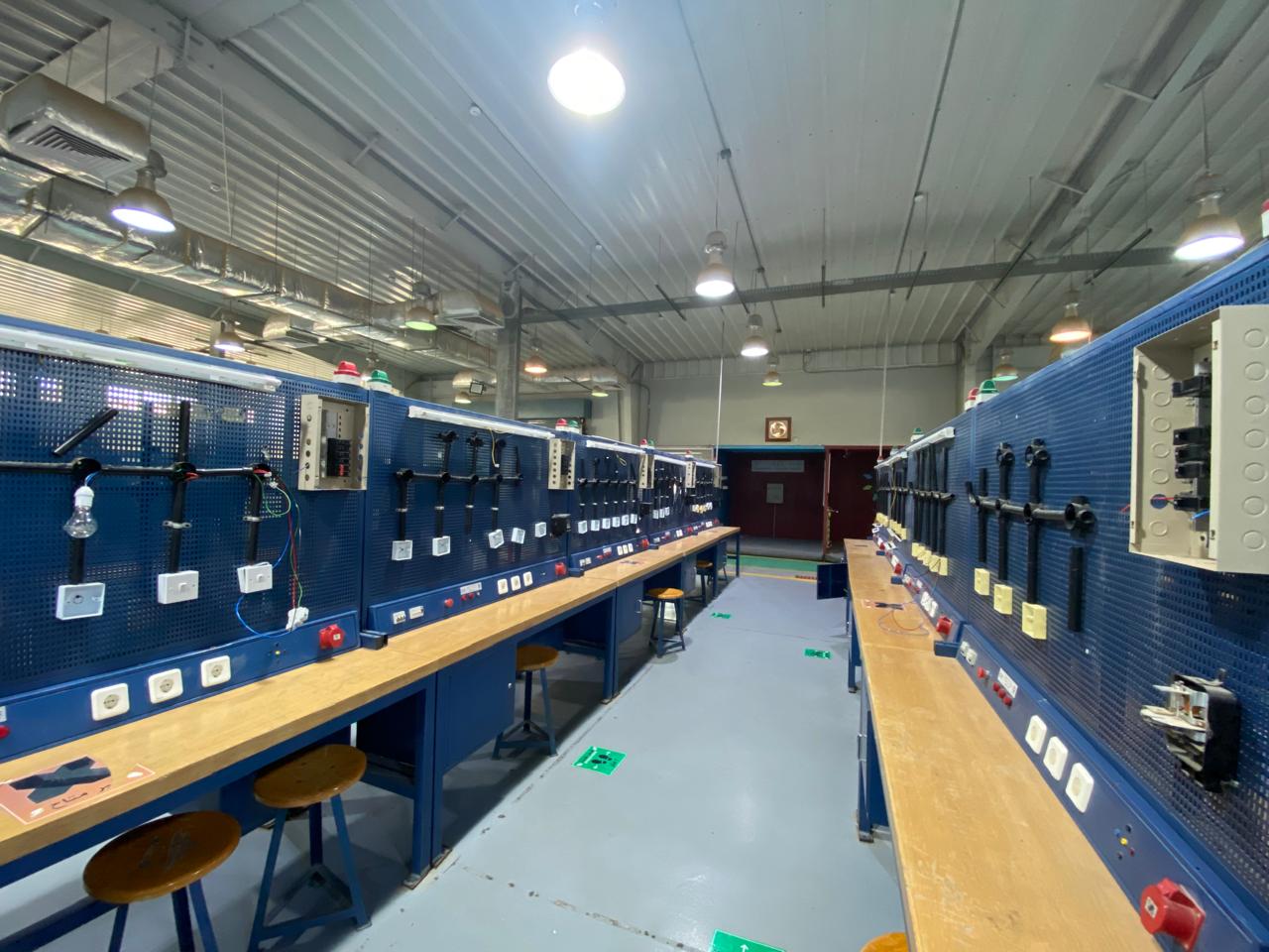 الإلكترونيات