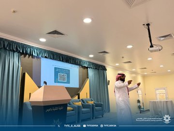 جانب من تنفيذ برنامج تهيئة المتدربين المستجدين 1.jpg