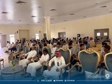 جانب من تنفيذ برنامج تهيئة المتدربين المستجدين 3.jpg