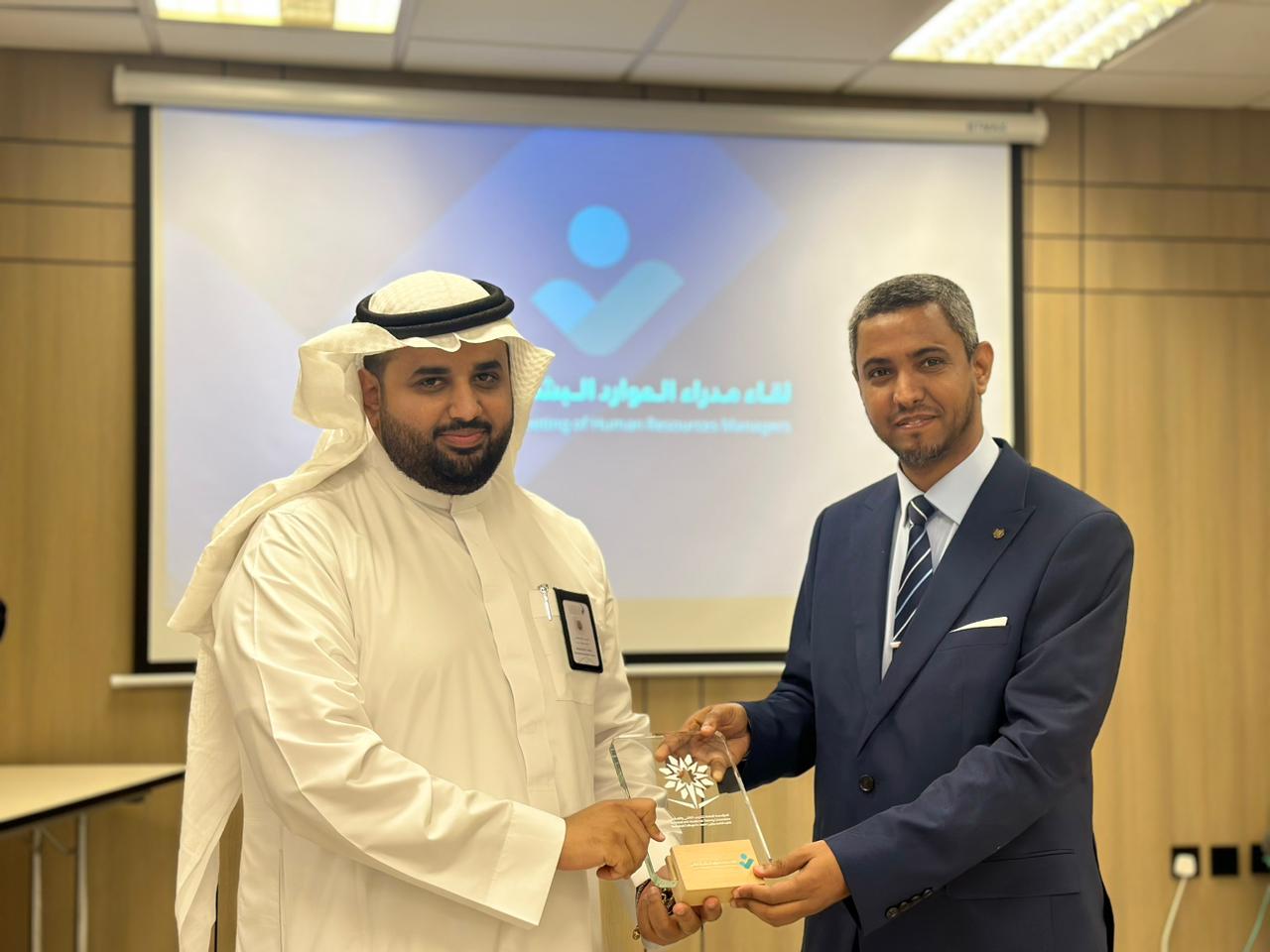 الكلية التقنية بجازان تنظّم لقاء مع الموارد البشرية لتعزيز الشراكة مع سوق العمل