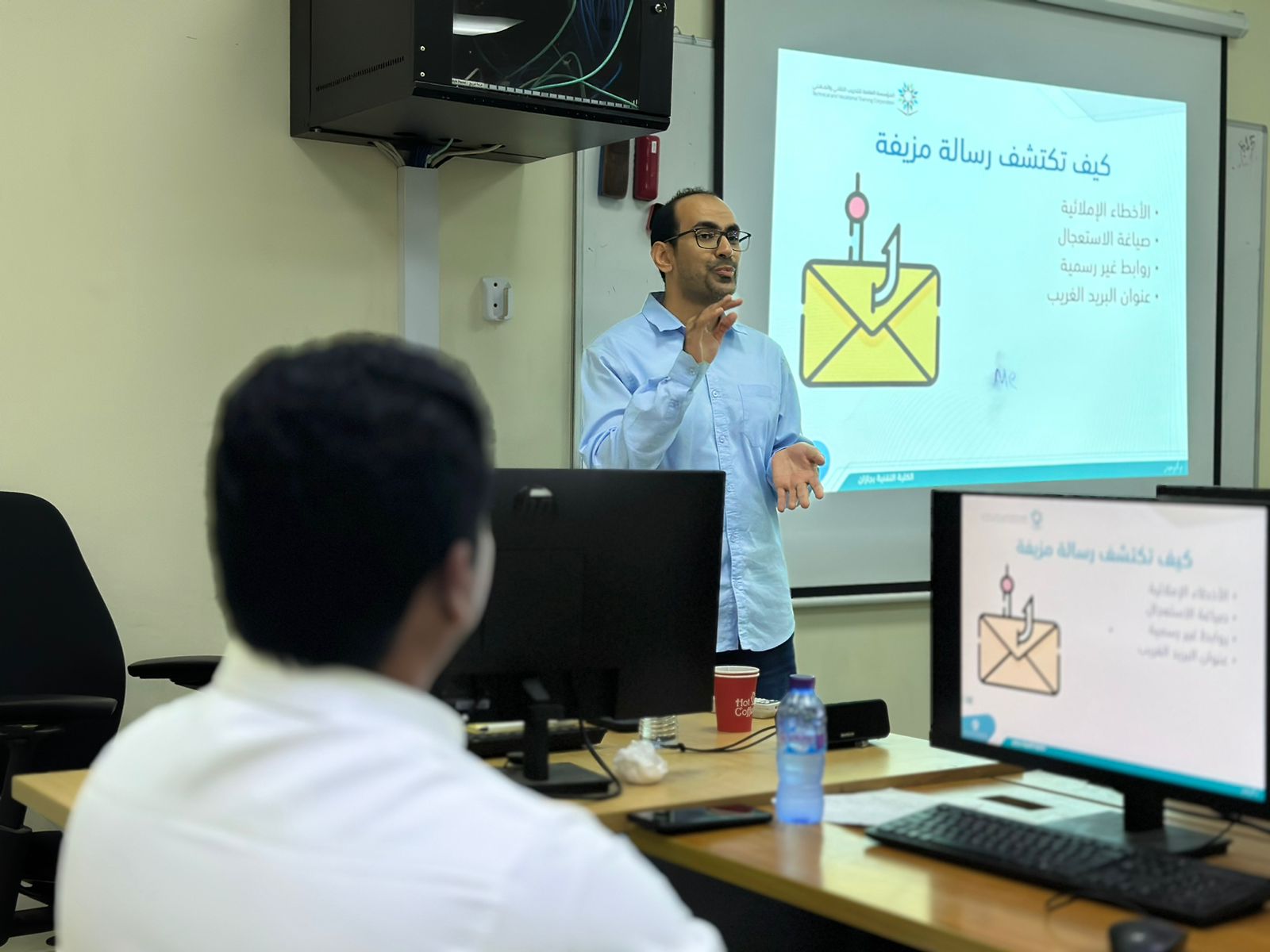 إقامة دورة تدريبية في "الآمن السيبراني"