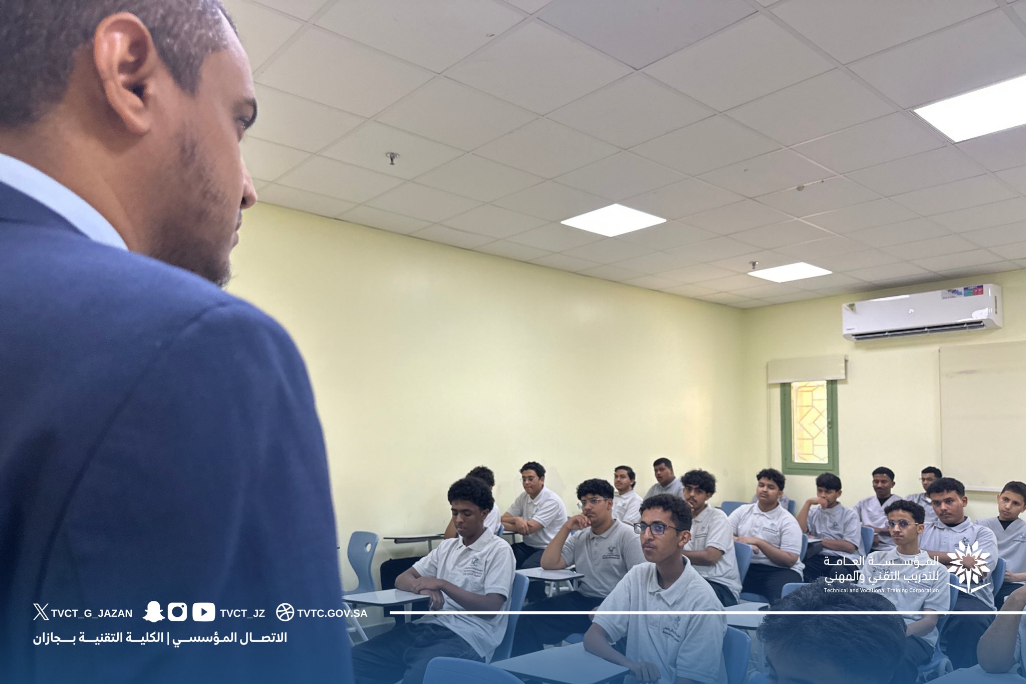 قيادات الكلية في زيارة ميدانية لمتابعة سير العملية التدريبية، تزامنًا مع بدء الفصل التدريبي الأول للعام ١٤٤٨هـ