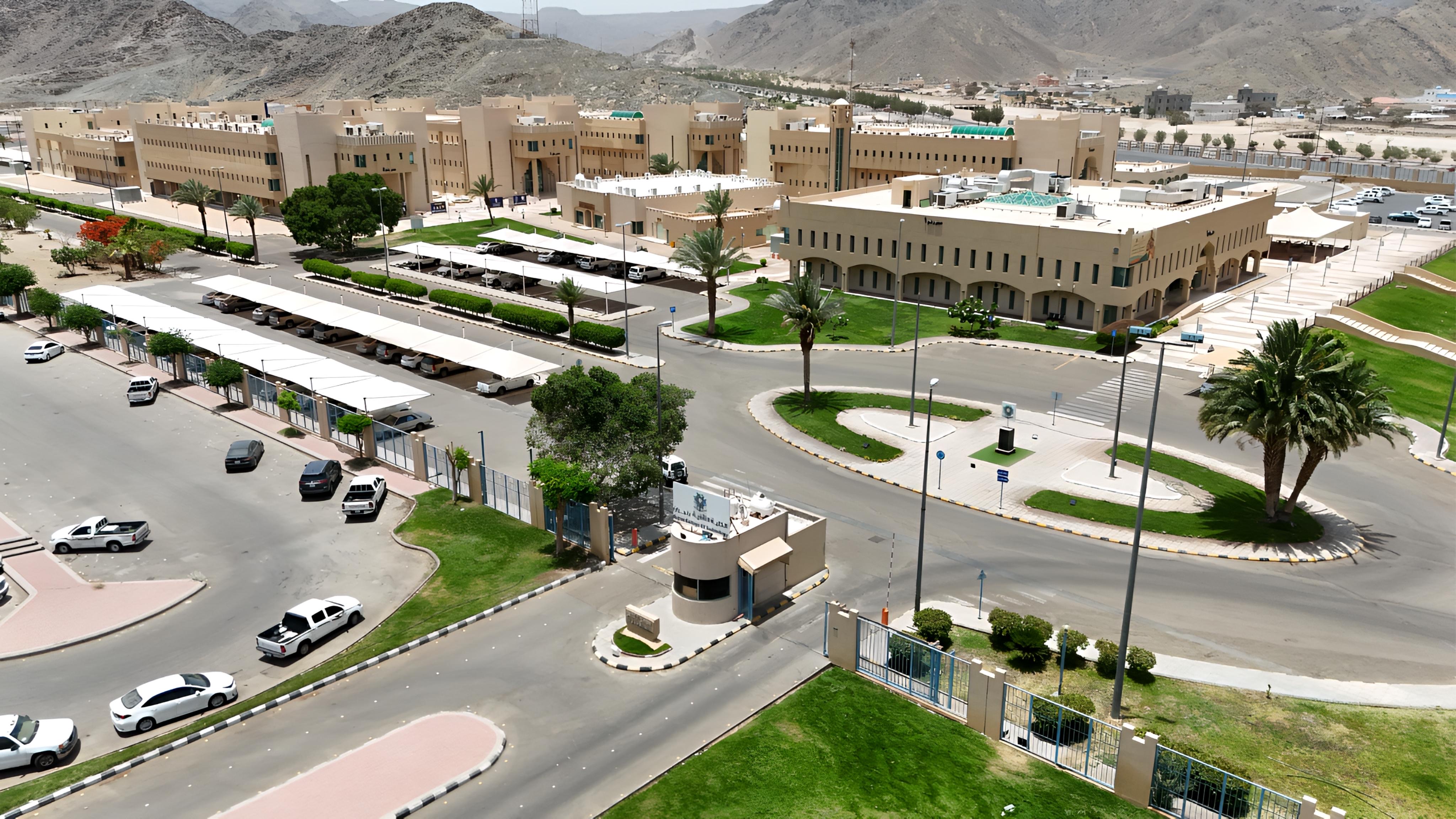 الكلية التقنية بنجران