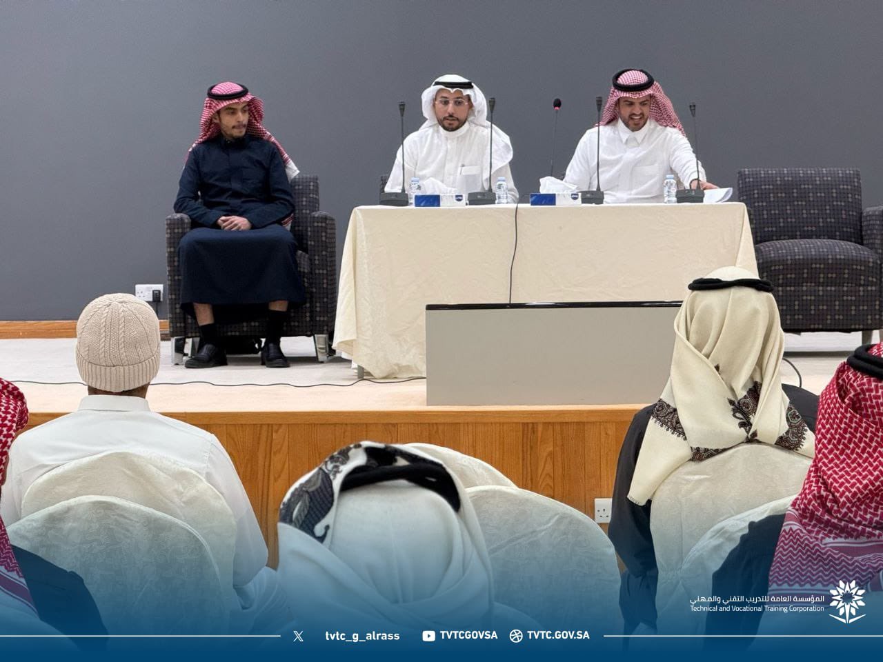 لقاء التوظيف بين الكلية التقنية بمحافظة الرس و شركة السيف