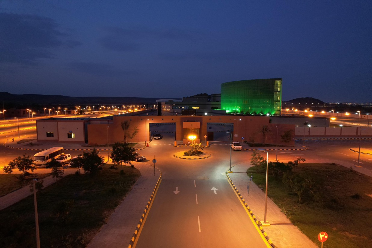 يعلن مركز خدمة المجتمع والتدريب المستمر بالكلية التقنية للبنات بالباحة عن إطلاق استبيان لتحديد احتياجات التدريب لجميع فئات المجتمع في منطقة الباحة.