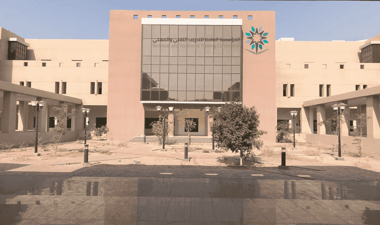 (فارغة)