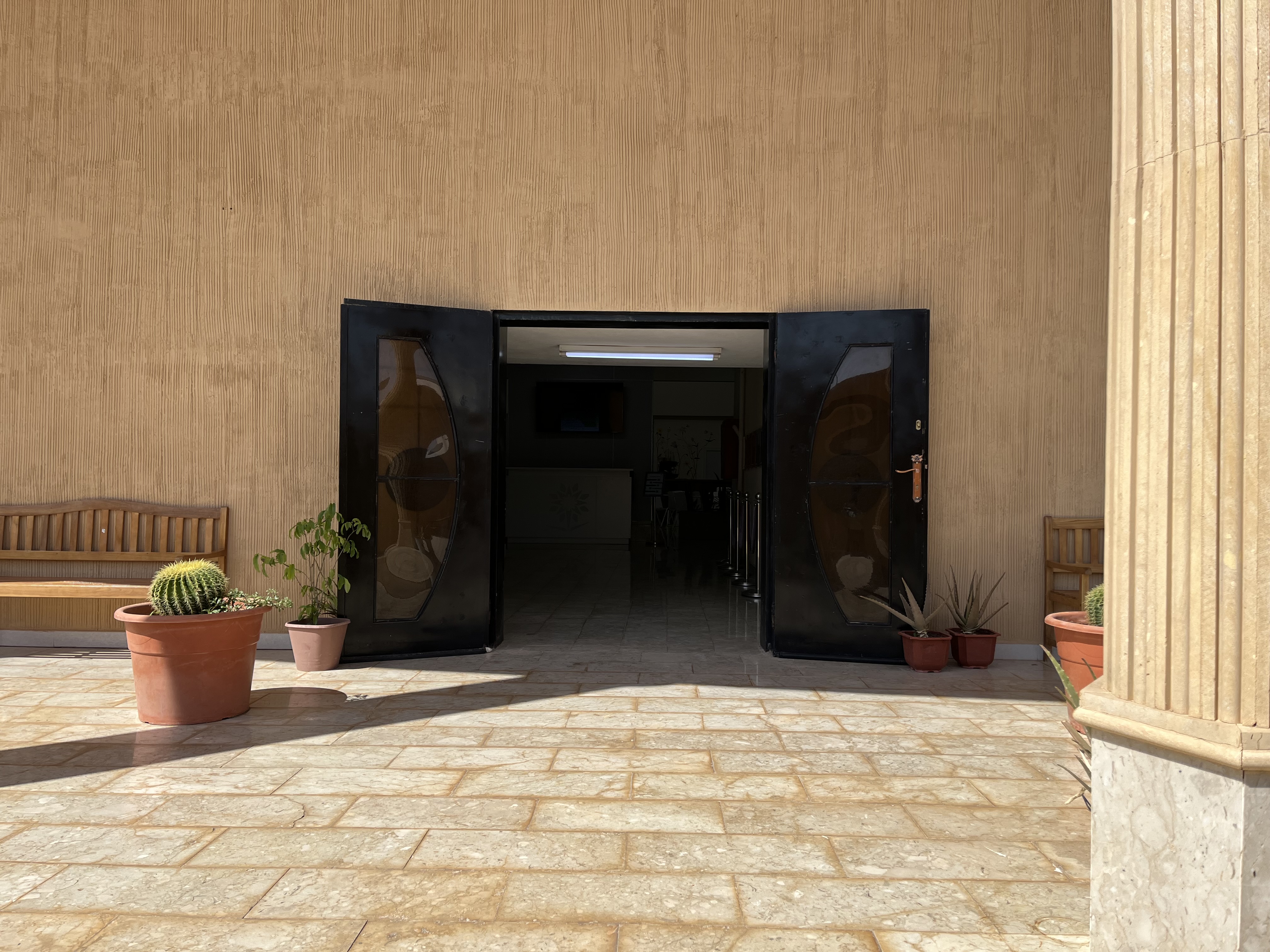 مدخل الكلية