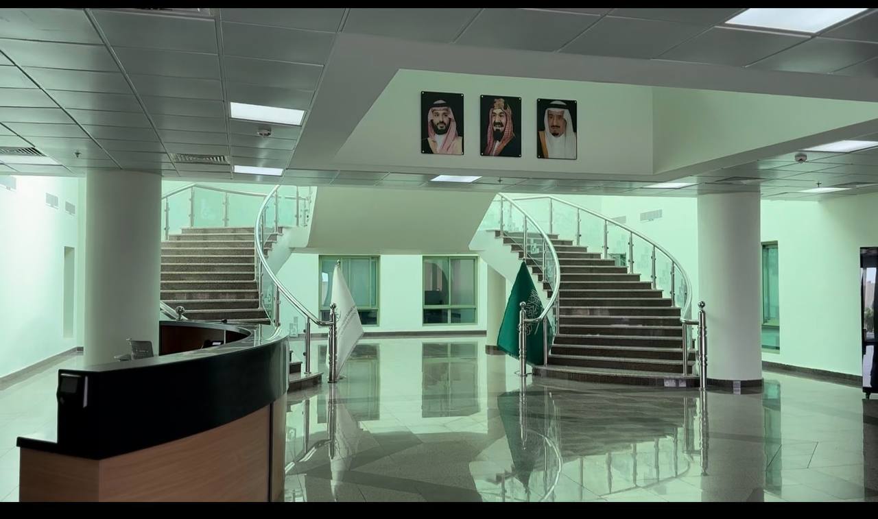 بهو المبنى الاداري 