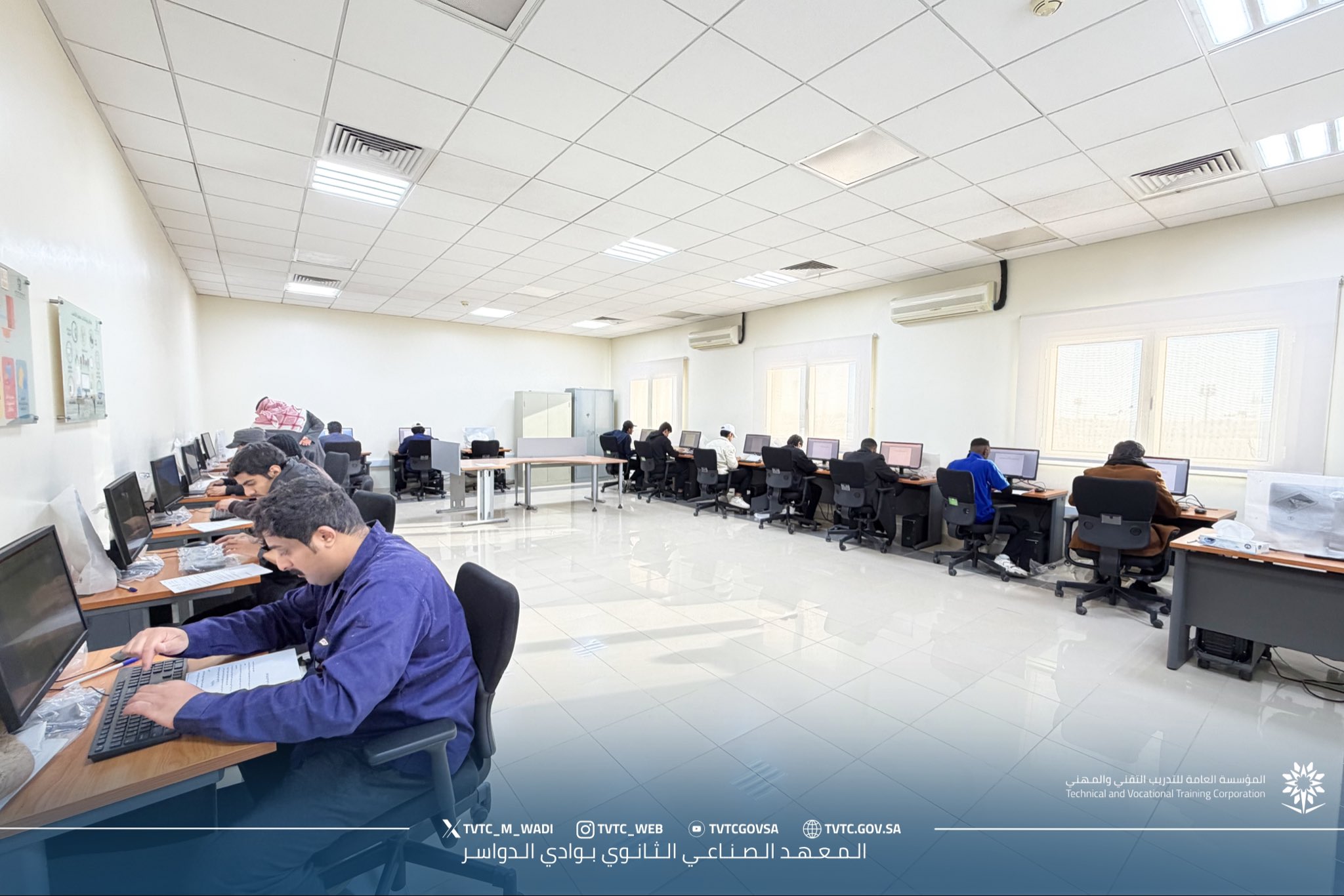 انطلاق الاختبارات العملية النهائية للفصل التدريبي الأول لعام ١٤٤٧ في المعهد الصناعي بوادي الدواسر